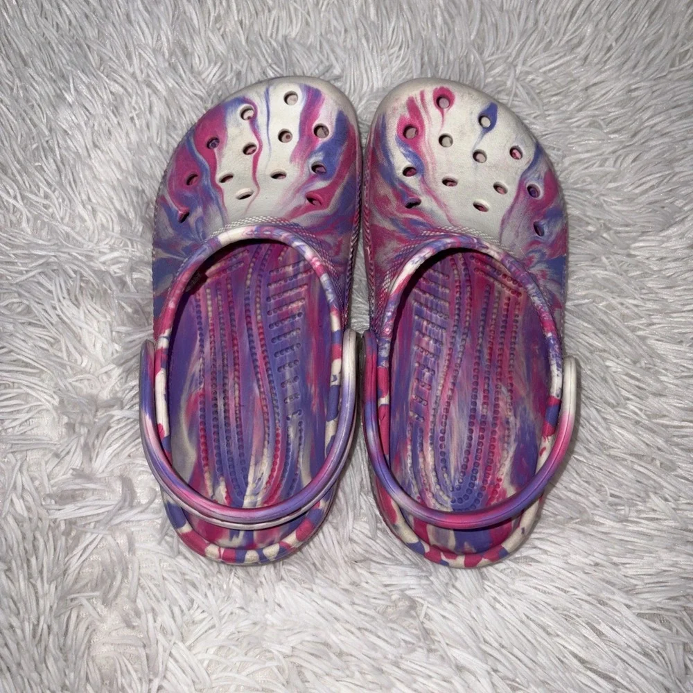 Crocs Tie Dye Marble Clog Sandals Girls Size J1 Pink Purple White